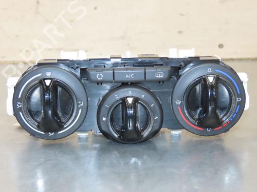 Used Climate control PEUGEOT 208 I (CA_, CC_) 1.2 VTI 82 (82 hp) 19497782