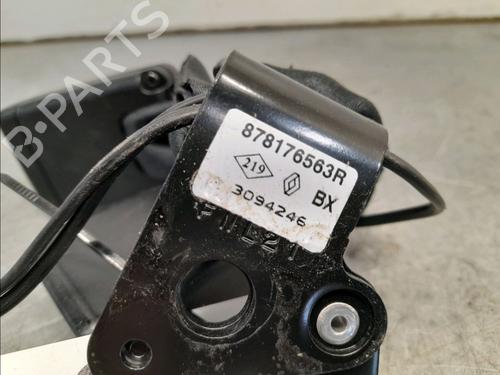 Seat buckle RENAULT CLIO IV (BH_) 1.5 dCi 90 | BP14945257I32 