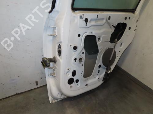 Porta trás direita PEUGEOT 208 I (CA_, CC_) 1.6 HDi / BlueHDi 75 (75 hp) 30740655