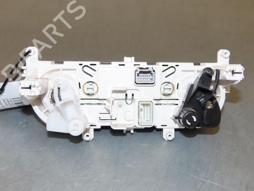 Climate control RENAULT CLIO IV (BH_) 1.5 dCi 75 | BP29739396I5