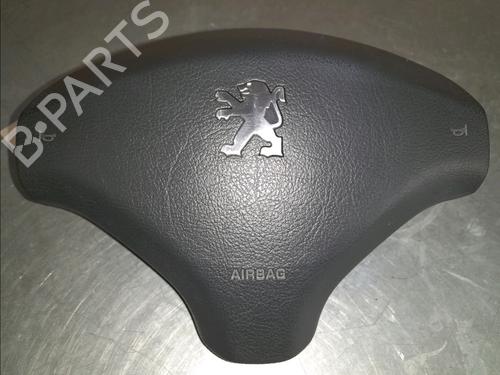 Used Driver airbag PEUGEOT 3008 I MPV (0U_) 1.6 HDi (112 hp) 12521559