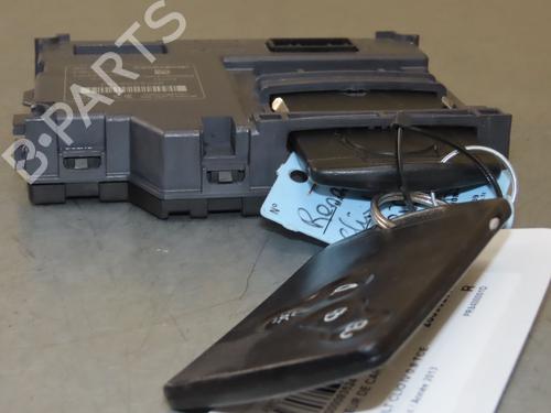Used Card reader RENAULT CLIO IV (BH_) 0.9 TCe 90 (BHNF, BHMA, BHMH, BHJK, BHJR) (90 hp) 26701429