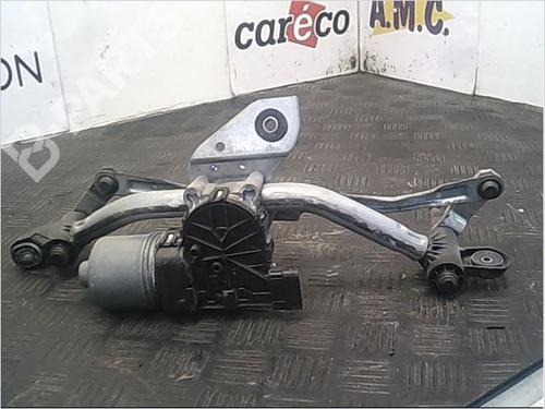 Used Front wiper motor RENAULT TWINGO II (CN0_) 1.2 16V (CN04, CN0B) (75 hp) 9407166