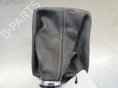 Used Gear lever AUDI A3 (8V1, 8VK) 2.0 TDI (150 hp) 24919823
