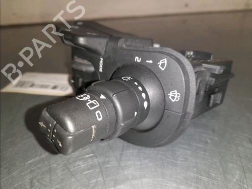 Used Steering column stalk RENAULT CLIO III (BR0/1, CR0/1) 1.5 dCi (C/BR0G, C/BR1G) (68 hp) 11822910