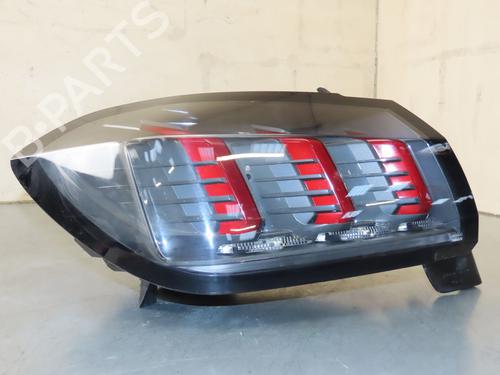 Used Left taillight PEUGEOT 208 II (UB_, UP_, UW_, UJ_) 1.2 PureTech 100 (101 hp) 30092426