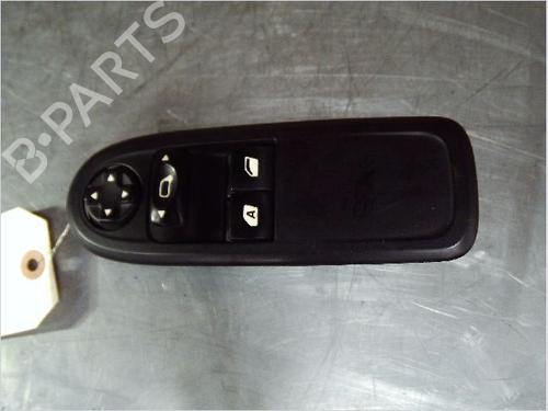 Used Left front window switch CITROËN C3 II (SC_) 1.4 HDi 70 (SC8HZC, SC8HR0, SC8HP4) (68 hp) 9409942