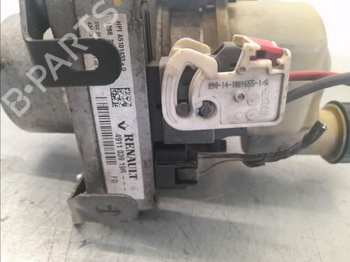 Used Steering pump DACIA LODGY (JS_) 1.5 dCi (JSMC, JSAF) (107 hp) 30047583