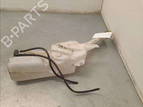 windscreen-washer-tank-renault-clio-iii-br01-cr01-2005-2006-2007-2008-2009-2010-2011-2012-2013-2014-33249568 main image