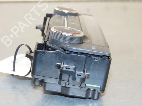 Used Climate control RENAULT KADJAR (HA_, HL_) 1.6 dCi 130 (HLA4) (130 hp) 26404108