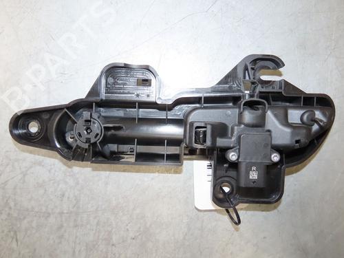 Højre bagtil udvendigt håndtag TESLA MODEL Y (5YJY) EV (261 hp) 32253811