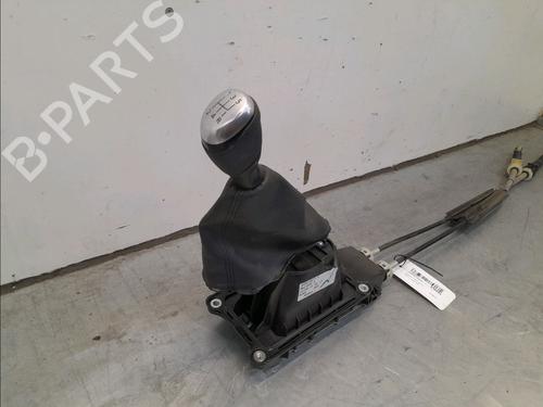 Gear lever RENAULT CLIO IV Grandtour (KH_) 0.9 TCe 90 | BP14944731M90 