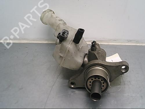 Used Brake master cylinder RENAULT MODUS / GRAND MODUS (F/JP0_) 1.5 dCi (FP0G, JP0G) (68 hp) 23158207