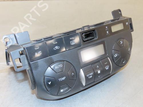 Used Climate control TOYOTA RAV 4 II (_A2_) 2.0 D 4WD (CLA20_, CLA21_, CLA20R, CLA21R) (116 hp) 29817715