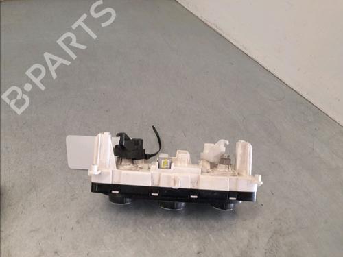Climate control RENAULT CAPTUR I (J5_, H5_) 1.5 dCi 90 (J5N4, J5M5, J5MW, J5M6, J5AL, J5AJ) | BP40162730I5 - Image 4