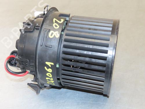 Heater blower motor PEUGEOT 208 I (CA_, CC_) 1.4 HDi | BP23447576M62