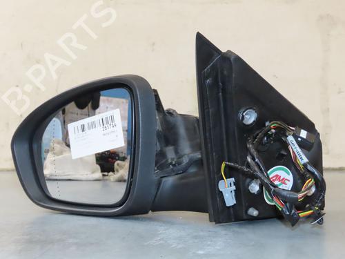 left-mirror-renault-megane-iv-hatchback-b9amn_-2015-32179046 main image