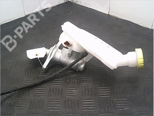 Used Brake master cylinder PEUGEOT 208 I (CA_, CC_) 1.2 VTi 68 / PureTech 68 (68 hp) 9403878
