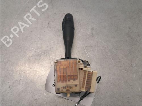 Used Steering column stalk TOYOTA RAV 4 II (_A2_) 2.0 D 4WD (CLA20_, CLA21_, CLA20R, CLA21R) (116 hp) 29985792