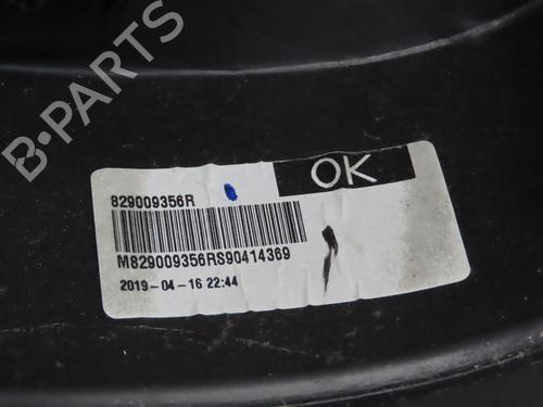 Bageste højre beklædning RENAULT CLIO V (B7_) 1.0 TCe 100 (B7MT) (101 hp) 28593445