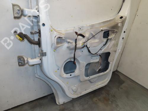 Right front door RENAULT TRAFIC II Bus (JL) 2.0 dCi 115 (JL00, JL01, JL0H, JL0M, JL0U) | BP29645012C3 