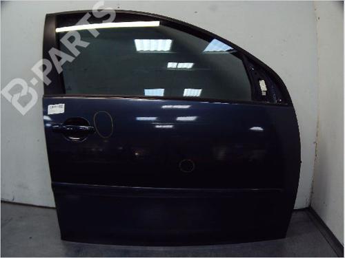 Portier rechts voor VW GOLF V (1K1) 1.9 TDI (105 hp) 10372909