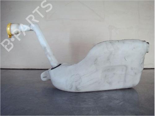 Used Windscreen washer tank RENAULT MEGANE III Coupe (DZ0/1_) 1.5 dCi (DZ09, DZ0D, DZ1F, DZ1G, DZ14, DZ29) (110 hp) 10000660