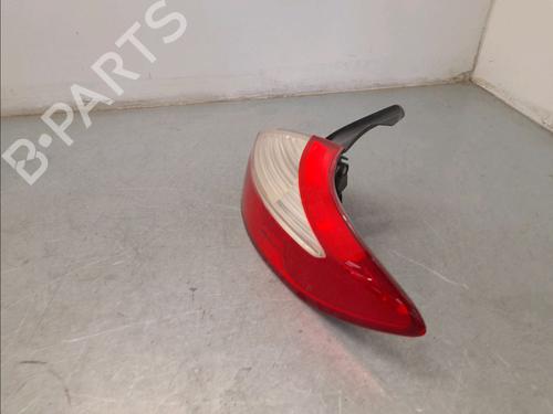 Used Right taillight Right taillight RENAULT MEGANE III Hatchback (BZ0/1_, B3_) 1.5 dCi (BZ09, BZ0D, BZ1W, BZ29, BZ14) (110 hp) 33298000 33298000
