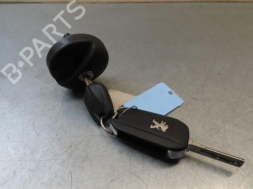 Ignition barrel PEUGEOT 208 I (CA_, CC_) 1.2 PureTech 82 | BP24831581M48