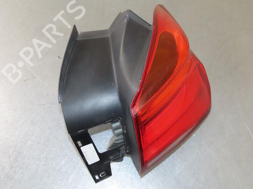 Used Right taillight BMW 1 (F21) 120 i (184 hp) 29494639