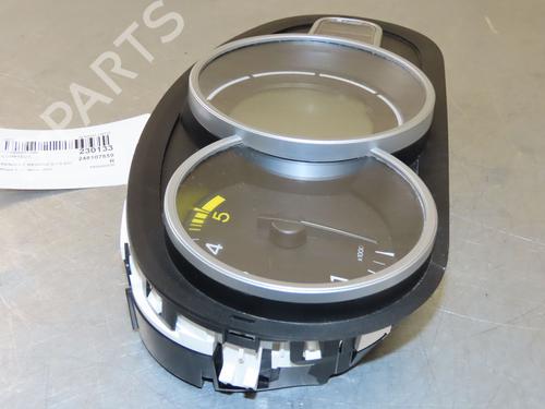 Instrument cluster RENAULT MEGANE III Hatchback (BZ0/1_, B3_) 1.5 dCi | BP17214051C47 