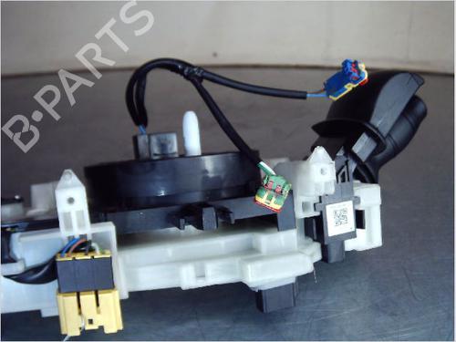 Used Steering column stalk RENAULT GRAND SCÉNIC III (JZ0/1_) 1.5 dCi (JZ09, JZ0D, JZ10, JZ14, JZ1G, JZ29, JZ2C) (110 hp) 10225404