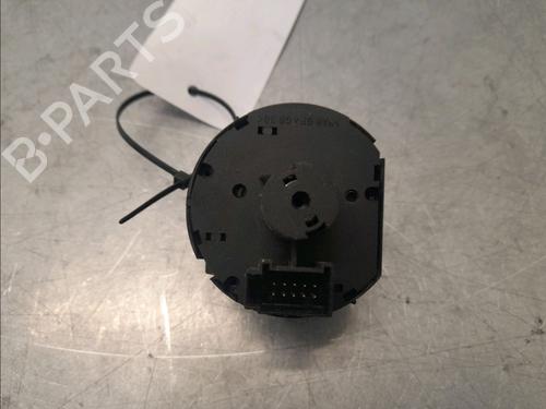 Headlight switch VW TOURAN (1T3) 1.6 TDI | BP29985793I24