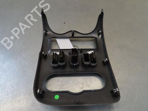 left-front-window-switch-dacia-duster-hs_-2010-2011-2012-2013-2014-2015-2016-2017-2018-25207939 main image