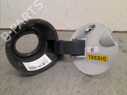 Used Fuel flap PEUGEOT 208 I (CA_, CC_) 1.6 HDi (92 hp) 15076433