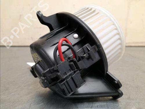 Used Heater blower motor VW POLO VI (AW1, BZ1, AE1) 1.0 TSI (95 hp) 16083463