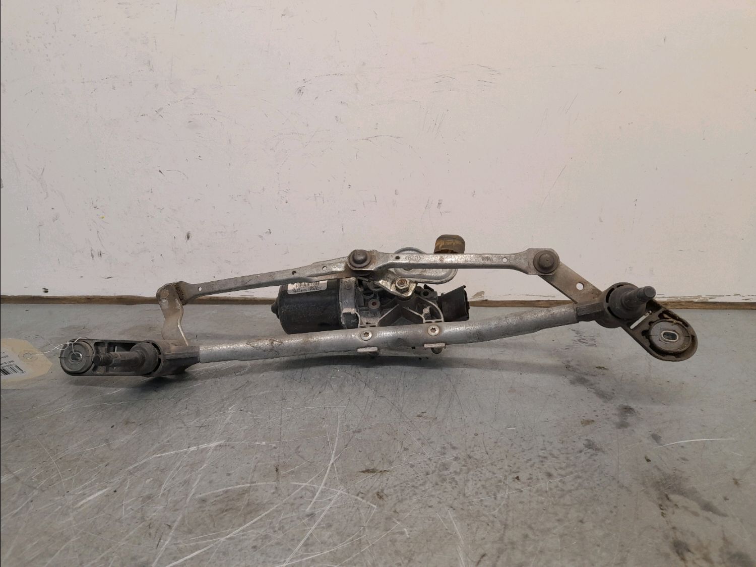 Front wiper motor RENAULT CLIO III (BR0/1, CR0/1) 1.5 dCi (BR17, CR17) 11770907 BParts