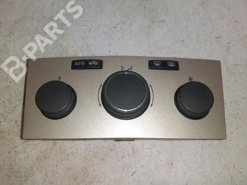 Used Climate control Climate control OPEL ZAFIRA / ZAFIRA FAMILY B (A05) 1.9 CDTI (M75) (100 hp) 9571903 9571903