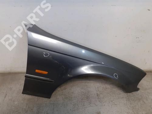 Used Right front fenders Right front fenders BMW 3 (E46) 316 i (105 hp) 9569919 9569919