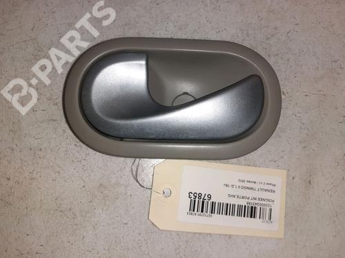 Used Front left interior door handle Front left interior door handle RENAULT TWINGO II (CN0_) 1.2 16V (CN04, CN0B) (75 hp) 9570264 9570264