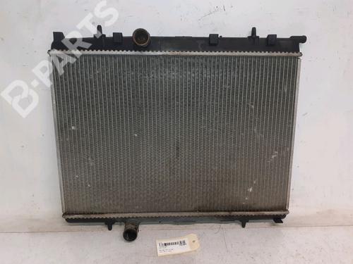 water-radiator-peugeot-206-sw-2ek-16-16v-1330y3-2002-10315997 main image