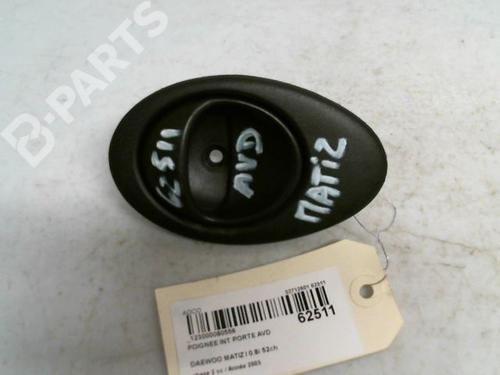 front-right-interior-door-handle-daewoo-matiz-m100-m150-08-96563306-1998-9562174 main image