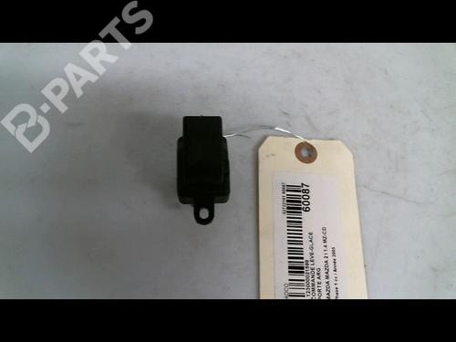 Used Left rear window switch Left rear window switch MAZDA 2 (DY) 1.4 CD (68 hp) 9559874 9559874