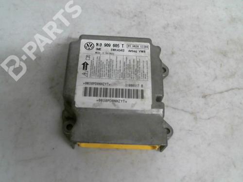 Used ECU airbags ECU airbags VW GOLF V (1K1) 1.9 TDI (105 hp) 9562674 9562674