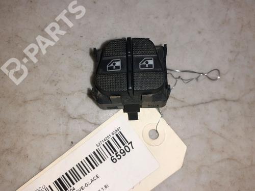Used Left front window switch Left front window switch VW GOLF III (1H1) 1.6 (75 hp) 9566594 9566594
