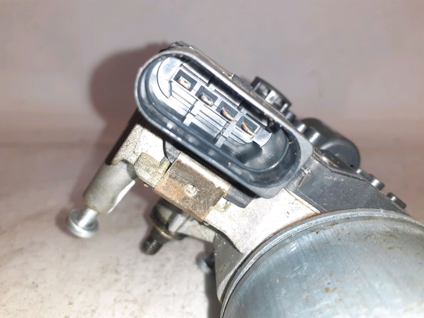 Front wiper motor SEAT LEON (1P1) 2.0 TDI 16V 9569639 BParts