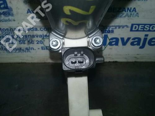 Right front window motor MERCEDES-BENZ A-CLASS (W169) A 180 CDI (169.007, 169.307) | BP436134E20 