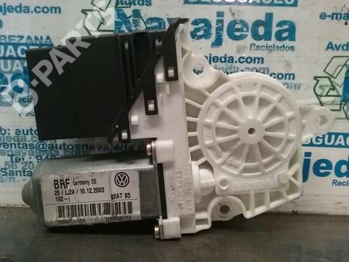 Used Right rear window motor SEAT LEON (1M1) [1999-2006]  2971286