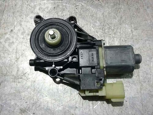 Rudehejsemotor forskærm venstre FORD FIESTA VI (CB1, CCN) 1.4 TDCi (70 hp) 435063