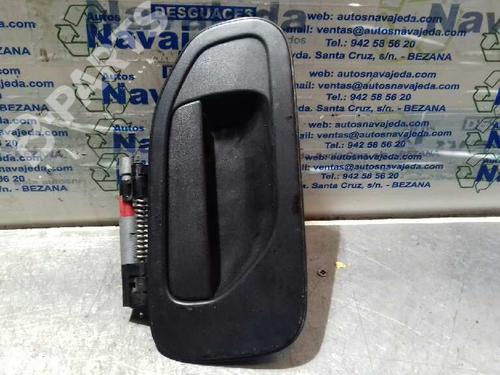 Used Front right exterior door handle NISSAN NV200 / EVALIA Bus [2010-2025]  2502407